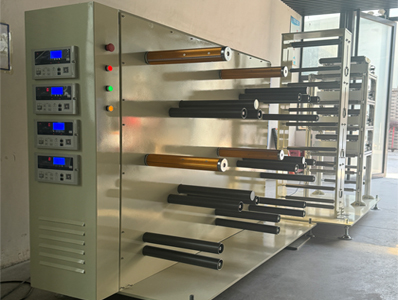 你知道自動復(fù)卷機(jī)為什么要用磁粉制動器嗎