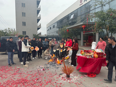 正月初十臺靈機(jī)電開工大吉，龍騰虎躍啟新程！