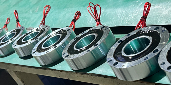 哪種電磁制動器適合紡織機(jī)？選擇合適制動器的關(guān)鍵