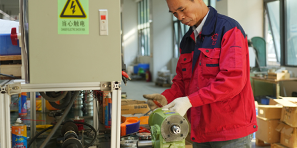 電磁制動器如何有效解決減速機故障問題？